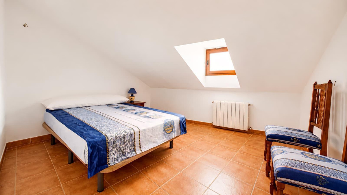 Te koop Herenhuis Costa Del Sol Ronda € 245.000,-