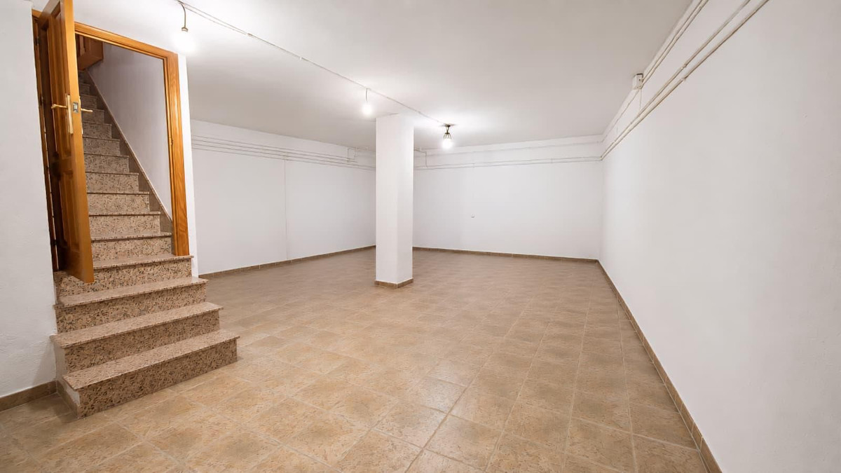 Te koop Herenhuis Costa Del Sol Ronda € 245.000,-